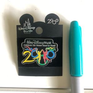 2000 Disney Pin